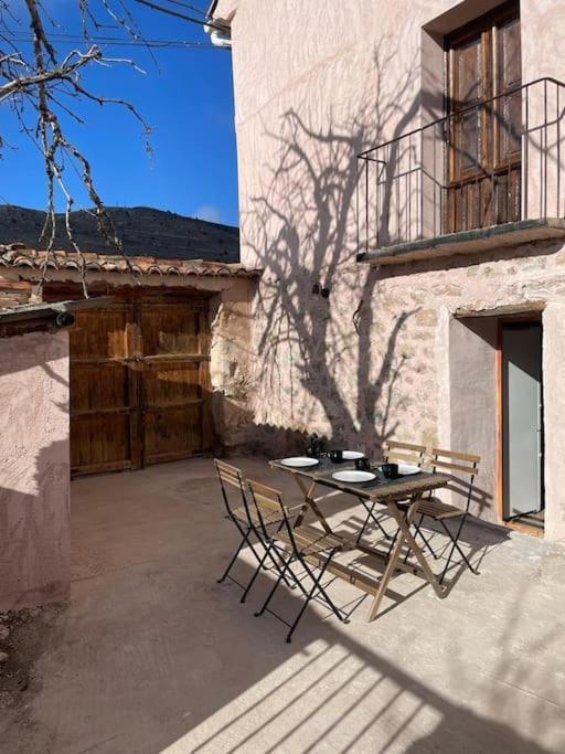 Acogedora Casa Con Patio-Parking Villa Albarracín Buitenkant foto